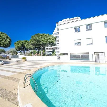 Apartment Le Club By Interhome *